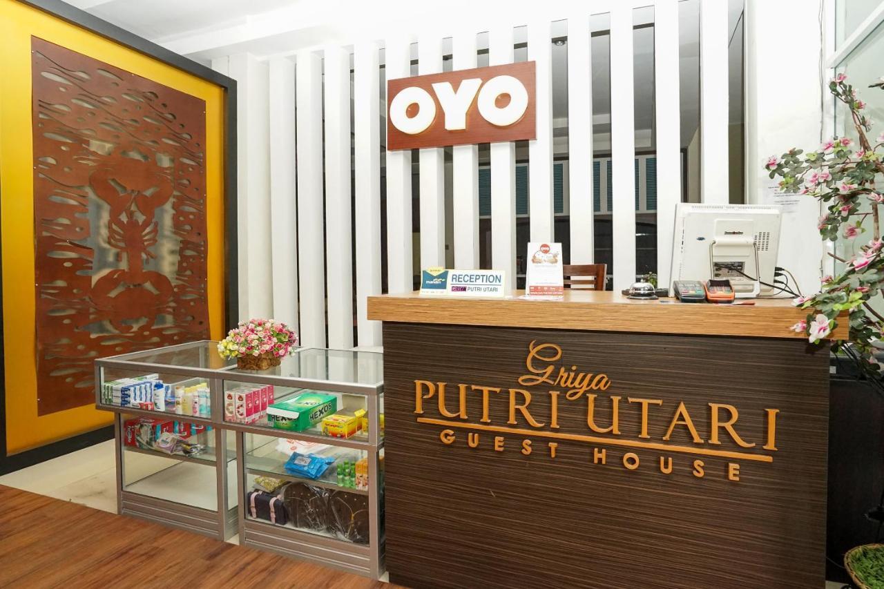 Oyo 282 Putri Utari Residence Malang Luaran gambar